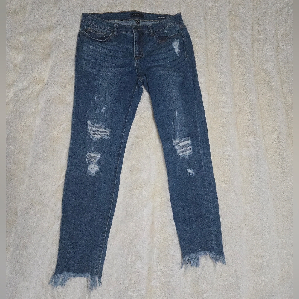 Judy Blue Distressed Straight Fit Jeans Size 30